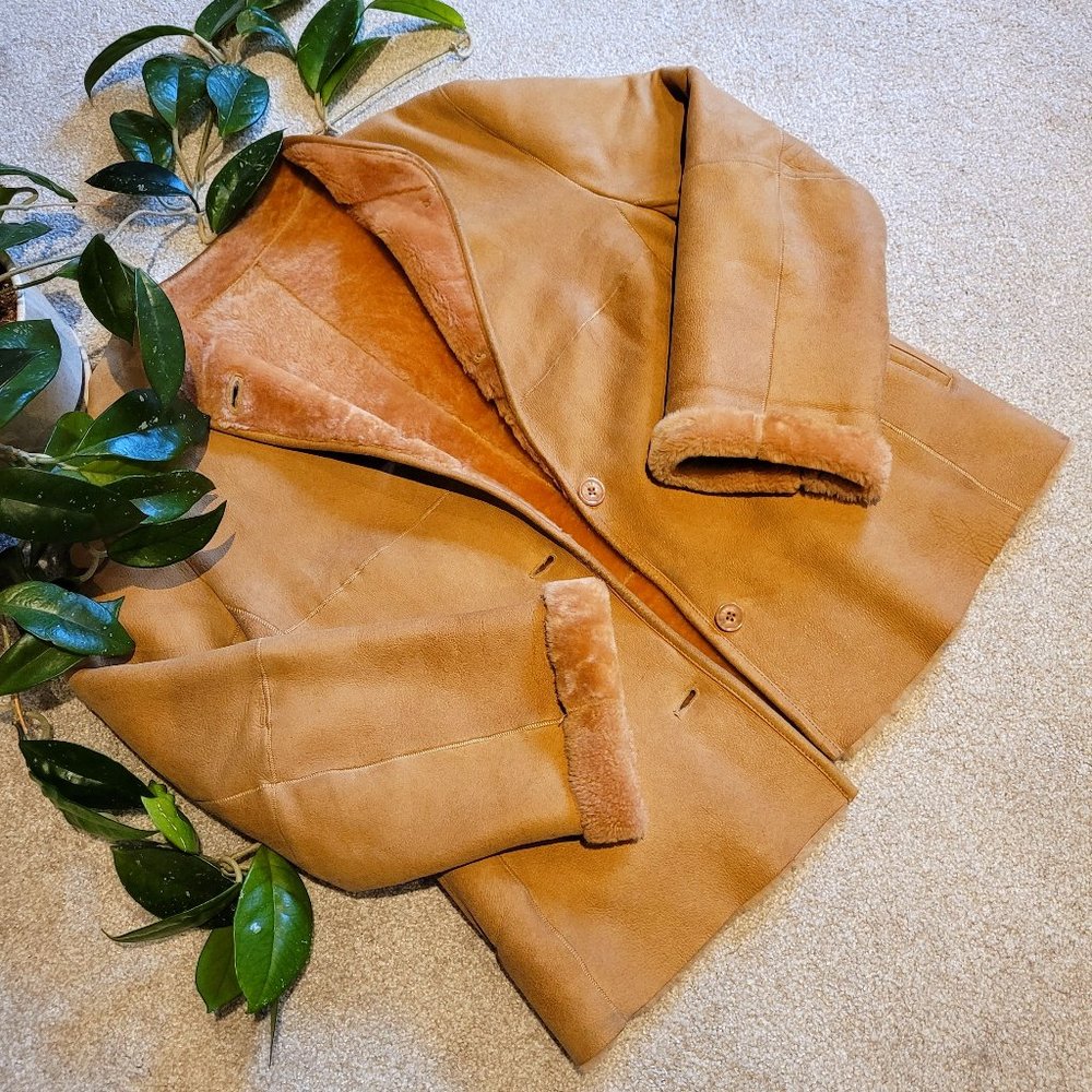 EUC Vintage Daks DD London Beige Tan 100% Suede Shearling Oversized Coat Jacket